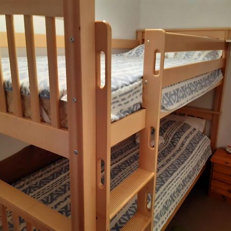 Apartman Silna Your New Home With Terrace And Garden Bobovisca Luaran gambar