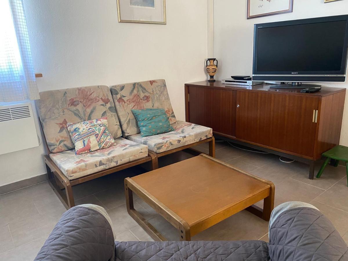 Apartman Silna Your New Home With Terrace And Garden Bobovisca Luaran gambar
